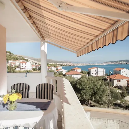 Barbara Apartamento Trogir
